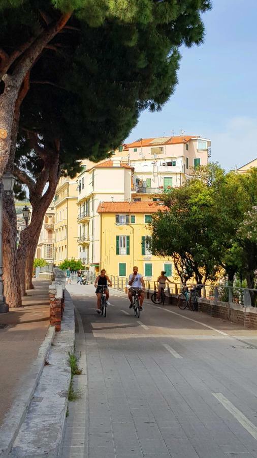 Appartamento In Centro Storico Sanremo Exterior foto